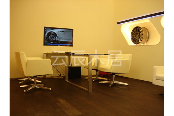玛莎拉蒂上海4S展厅实景图
